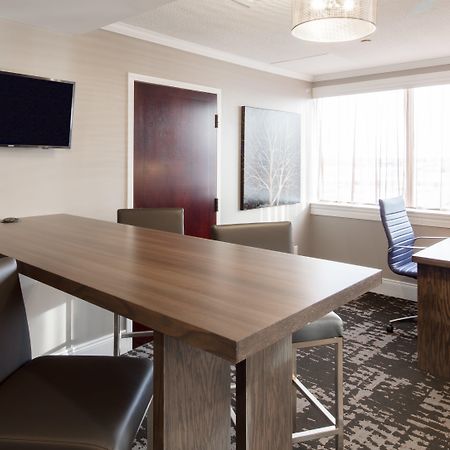 Crowne Plaza Hotel Moncton Downtown By Ihg Εξωτερικό φωτογραφία